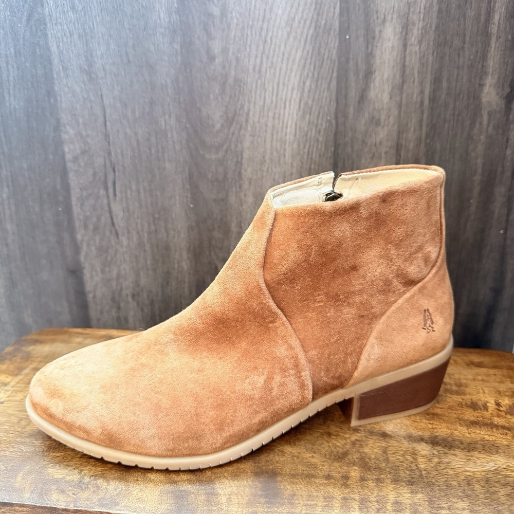 Hush Puppies Women's Size 8.5 Caramel Tan Suede Ankle Boots Comfort Booties Zip